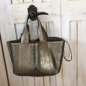 PEDRO GARCIA  tote